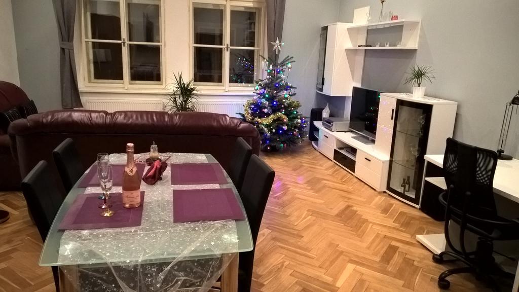 The Old Town'S Apartment Прага Екстериор снимка